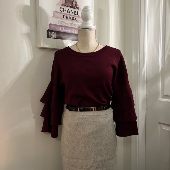 TIER RUFFLE Burgundy Merlot Tiered Ruffle sleeve Heavy structured Top Size L - Picture 6 of 7